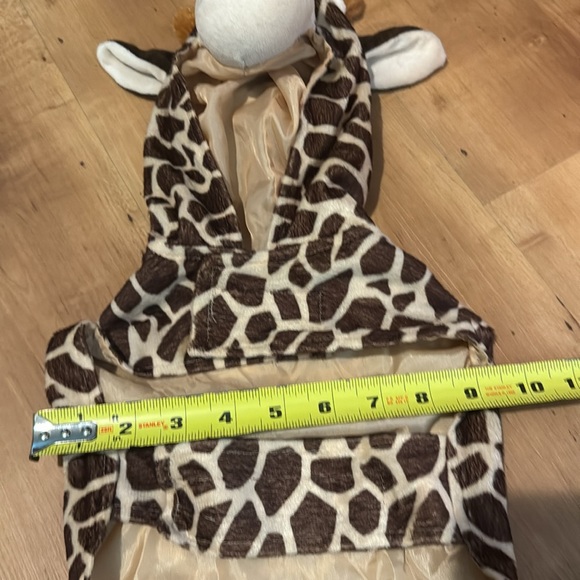 Lot small/med dog clothes gently used - Picture 8 of 11